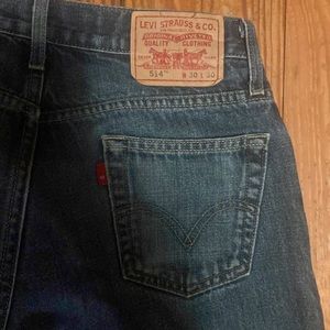 Classic slim straight style levis.  514.   W30L30